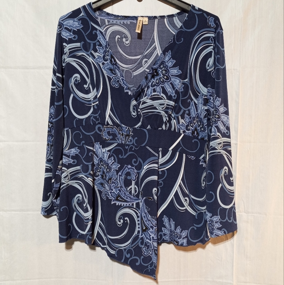 Susan Lawrence EUC Blue Patterned Women's Blouse, XL, Super Cute! - Picture 1 of 7